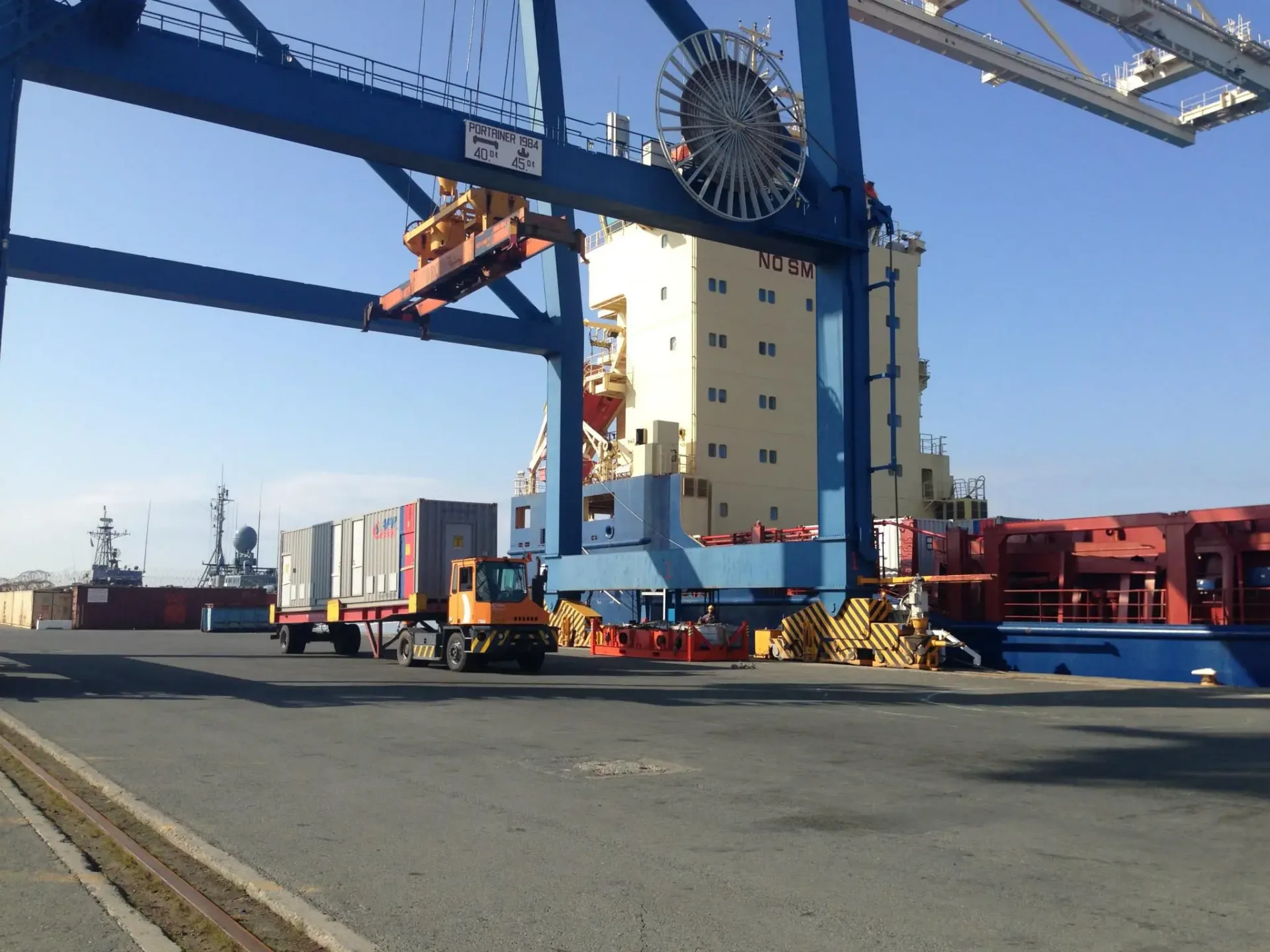 Loading Mobile Generators - Image 1