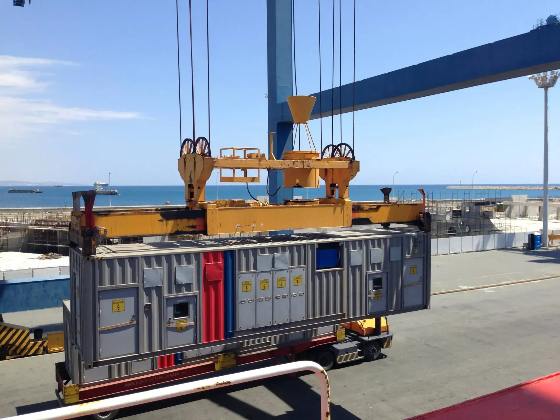 Loading Mobile Generators - Image 4